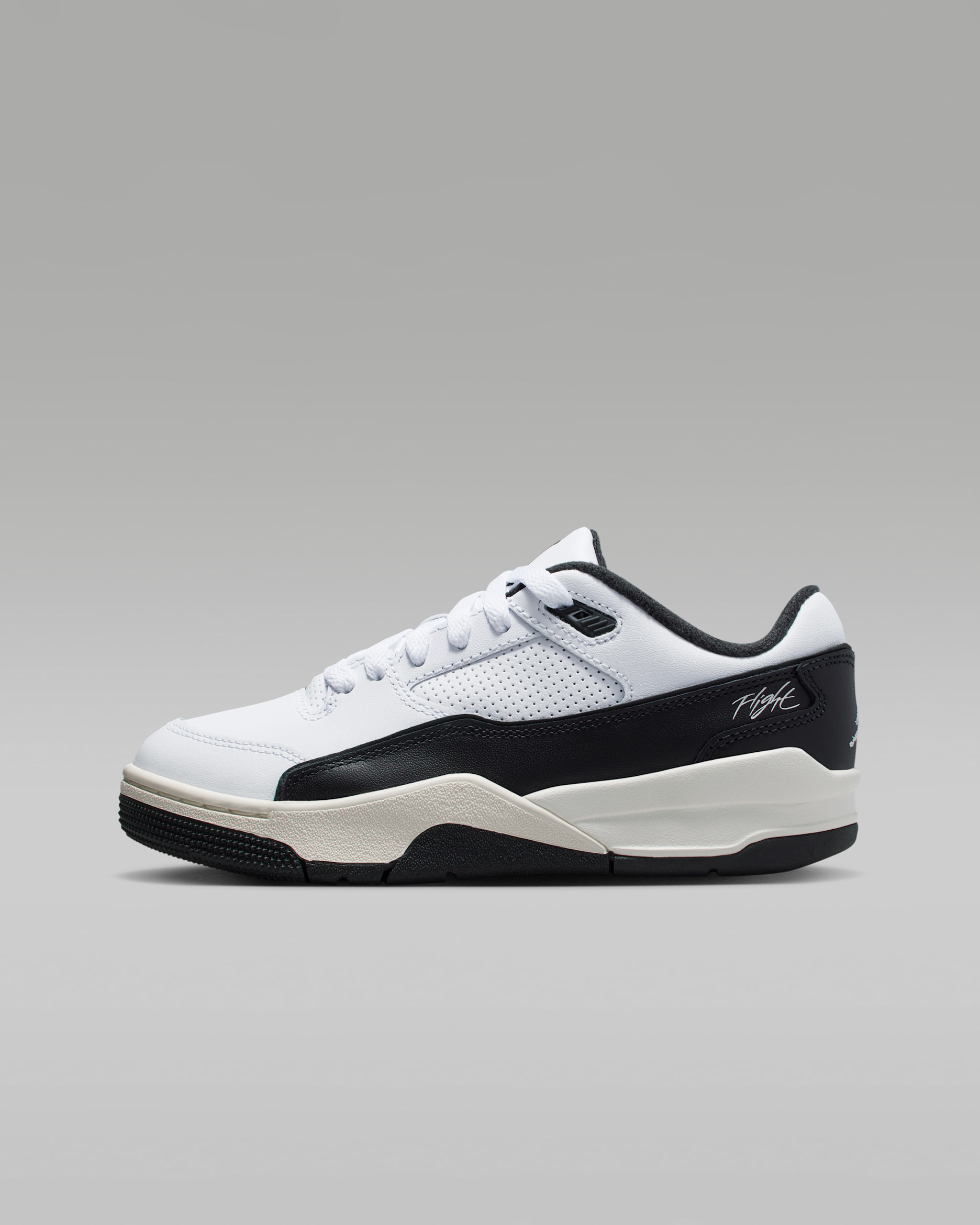 Jordan Flight Court Older Kids' Shoes. Nike ID